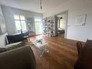 Traumhaftes Altbaujuwel mit großzügigem Balkon und...