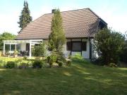 TRAUMHAFTES EINFAMILIENHAUS MIT GARTENPARADIES