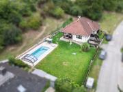Traumhaus mit Pool und großem Garten in ruhiger Lage –...
