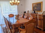 TRAUMHAUS mit schönem Garten und Pool