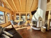 TRAUMHOLZHAUS – Stilvolles Wohnen mit Galerie...