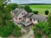 Traumvilla mit Garten in Montignez