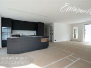 Traumwohnung mit schöner Loggia und Bergsicht