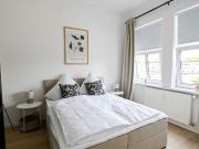 TRAVEBLICK Steuerbord R + Helle 2 Zimmer Altbauwohnung...