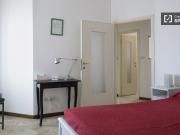 Tre camere da letto in affitto in una zona sicura Milano
