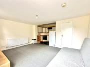 Tredegar Road, 1 Bedroom Flat