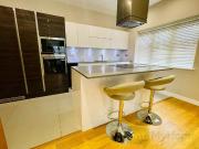 Treetops, Leicester Road, London E11, 3 bed flat to...
