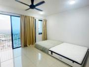 Trefoil Setia Alam Fully Furnished studio for sale