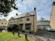 Tremes Close, Marshfield, 3 Bedroom Semi detached