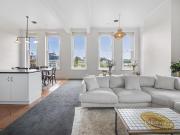 Trendy Inner City Living!