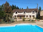 Très agréable propriété excellent état, 280 m², piscine...