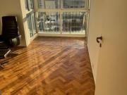 tres ambeintyes comodos. Apto profesional