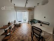 Tres ambientes en alquiler temporal RECOLETA con BALCÓN