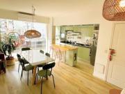 Tres ambientes en venta con cochera en caballito