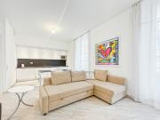 Très beau T2 au 2ème étage d'un très bel immeuble