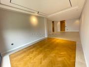 Tres bel appartement NEUF jamais habité de 3 chambres...