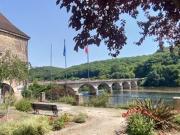 TRES BEL APPARTEMENT T2 DE 68 M² SITUÉ AU 1ER ÉTAGE AVEC...