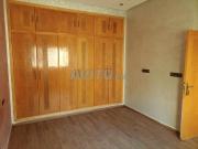 Très belle Appartement à vendre à route ain chkef