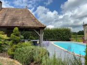 Très belle maison en pierre sans vis à vis avec 3...