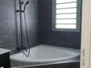 Tres belle villa F4 au calme avec vue mer et jardin clos