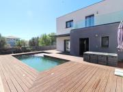 Très belle Villa T6 avec Piscine et 2 Jacuzzis