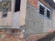 Três Casas no Mesmo Terreno.