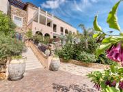 Tres Grand Standing Pour Cette Villa Sur Le Toit Avec...