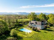 Tres Jolie Bearnaise Avec Annexe Et Piscine 346m² Navarrenx