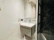 Très Jolie Studio à Louer Vide