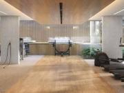 Três Suítes, Infraestrutura de Primeira.