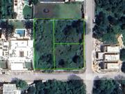 Tres Terrenos en Venta en Residencial del Mayab