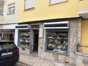 Trespasse de Loja na Parede