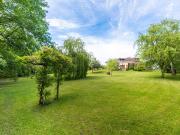 TRESSES PROPRIETE 259M2 S/SOL ET GARAGE 300M2 PARC 1,454 HA