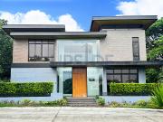 Treveia Nuvali House and Lot for Sale Near The Main... Treveia Nuvali House and Lot for Sale Near The Main...