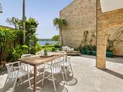 Tri level townhouse with breathtaking harbour views and...