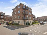 Trident Court, Dartford DA1, 2 bedroom flat to rent...