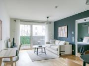 Trienna Living, 2 Zi Wohnung mit Balkon, Fitness, Sauna ...