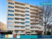 Trier Heiligkreuz: Großzügige Wohnung für Familien und...