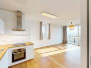 Triiiple: Erstbezug mit Traumausblick im 15.OG | Westen...