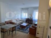 Trilocale arredato in affitto a Verona