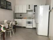 Trilocale arredato in affitto, Massa marina di