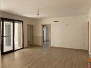 Trilocale con box a Brindisi