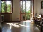 Trilocale con box a Gessate