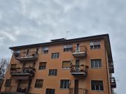 Trilocale con box in piazza addobbati, Pavia