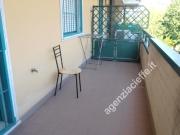 Trilocale con terrazzo a Massa