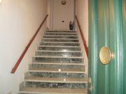 Trilocale con terrazzo a Massa