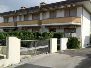 Trilocale con terrazzo a Massa