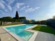 TRILOCALE CON TERRAZZO IN RESIDENCE CON PISCINA A 300M...