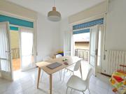 Trilocale con terrazzo in via rampa sale marasino, Sale...