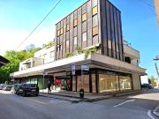 Trilocale con terrazzo in via umberto i 37, Rovigo